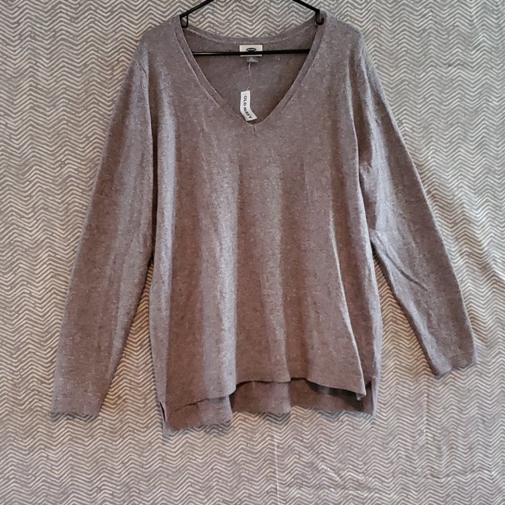 Old navy sweater
